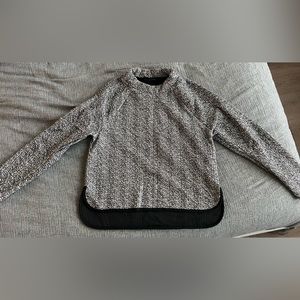 Zara Black and White Sweater